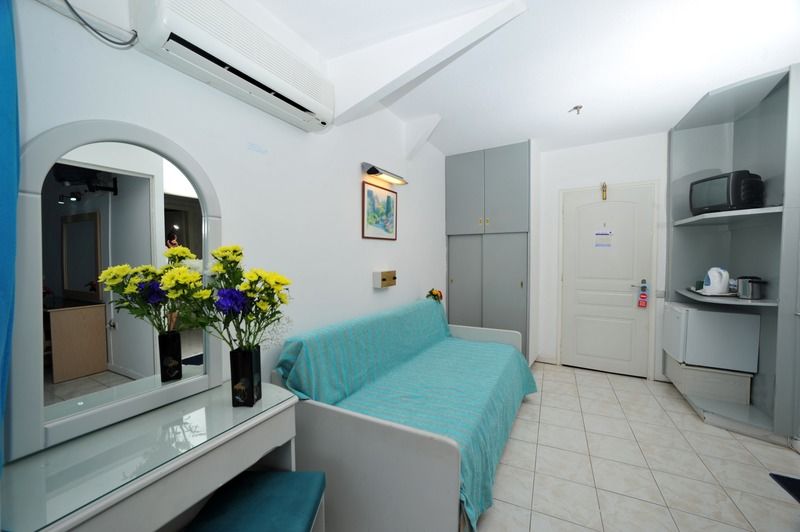 Astoria Hotel Khartáta Kültér fotó